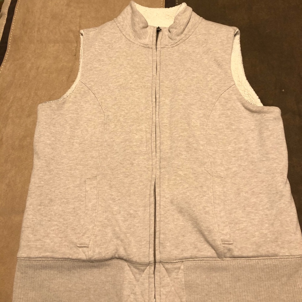 Women’s old navy vest